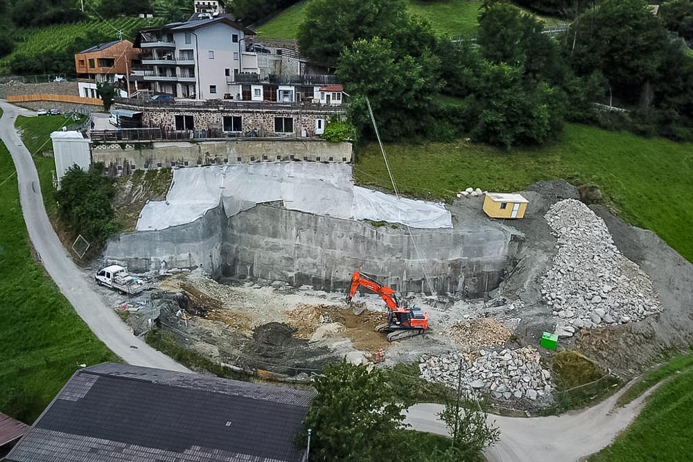 Tiefbau Hofer Baggerarbeiten Eisacktal Südtirol Aushub