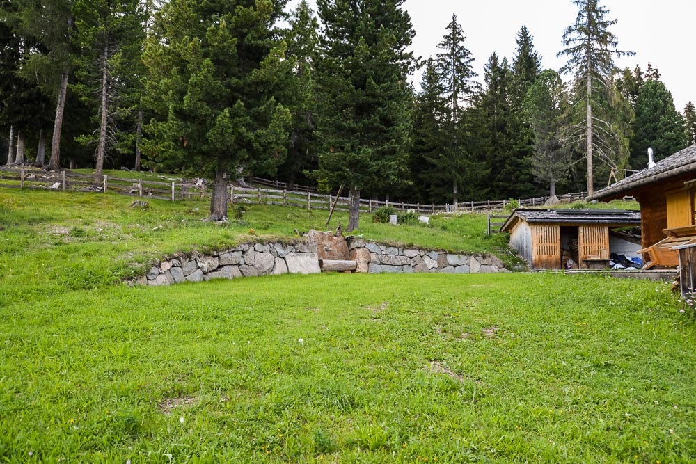 Tiefbau Hofer Baggerarbeiten Eisacktal Südtirol Außengestaltung